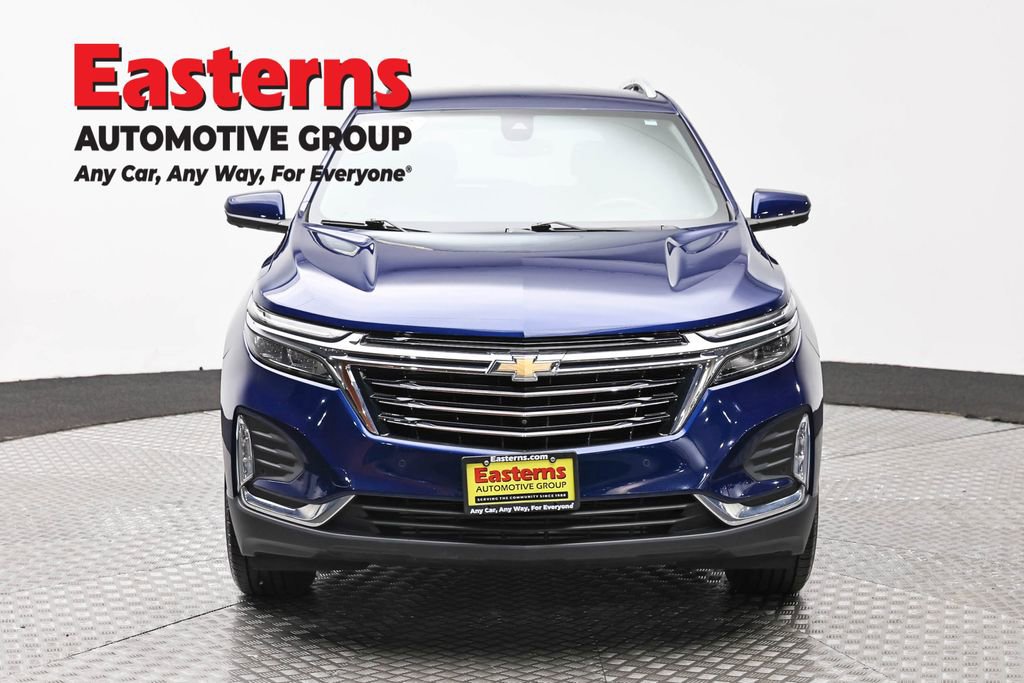 Used 2022 Chevrolet Equinox Premier AWD/4WD image 2