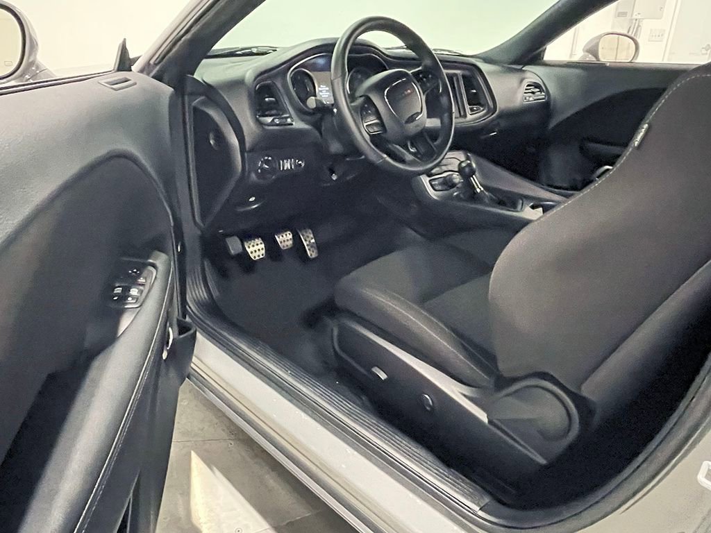 Used 2023 Dodge Challenger R/T image 45
