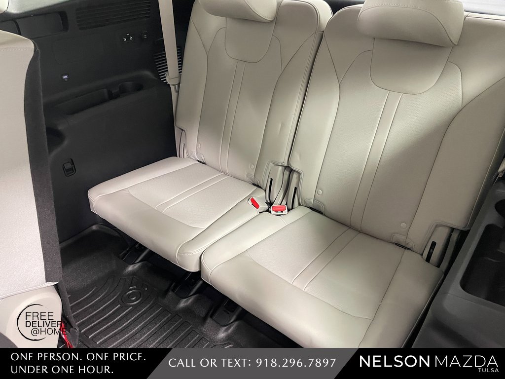 Used 2022 Kia Sorento S w/ Panoramic Sunroof Package image 39