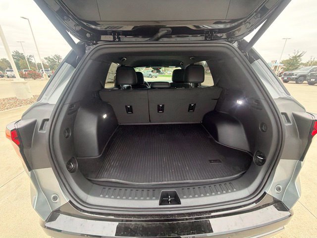 New 2027 GMC Terrain AT4 w/ LPO, Black Badging Package AWD/4WD image 20