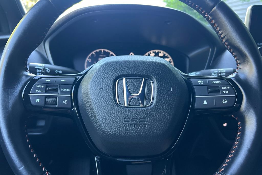 Certified 2025 Honda HR-V Sport image 23