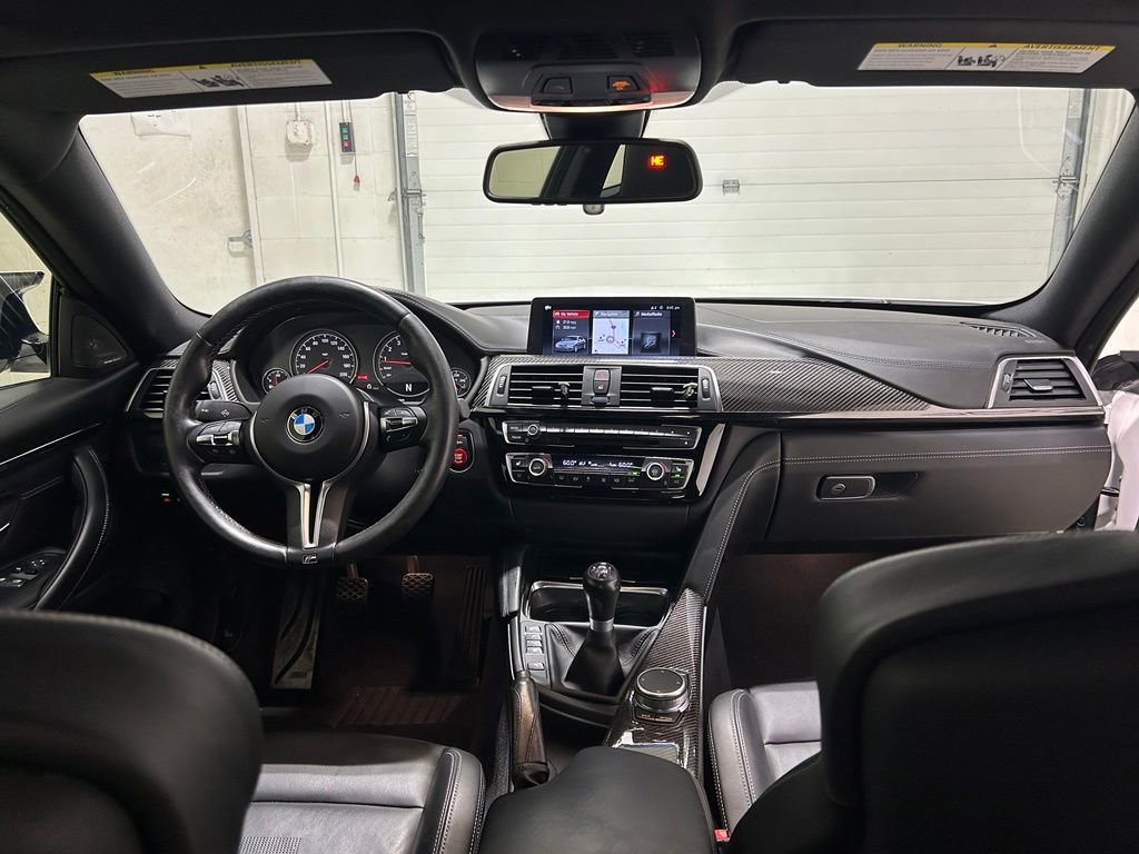 Used 2019 BMW M4 Coupe w/ Competition Package RWD image 23