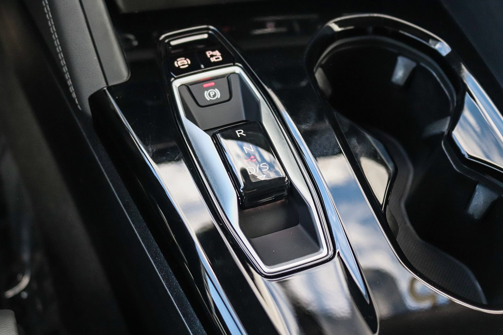 Certified 2025 Audi Q5 Prestige AWD/4WD image 25