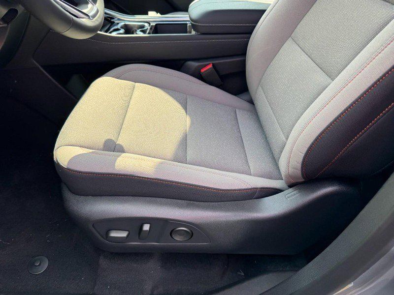 New 2026 Chevrolet Traverse LT AWD/4WD image 32