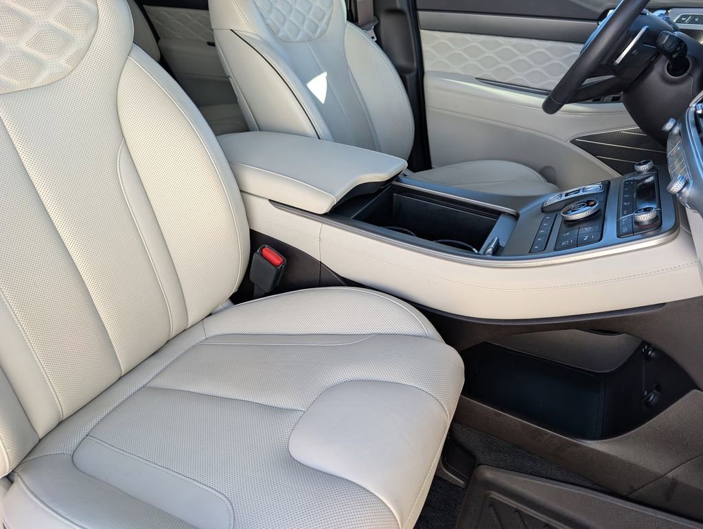 Used 2021 Hyundai Palisade Calligraphy image 22