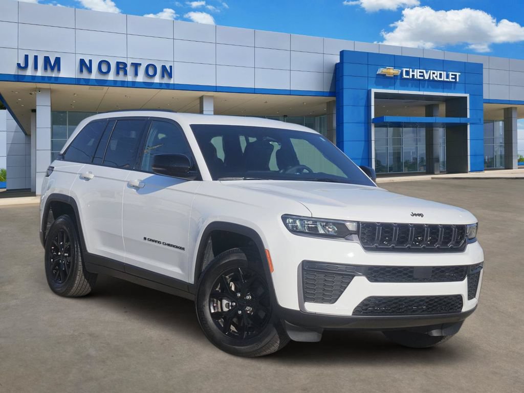 Used 2026 Jeep Grand Cherokee Altitude