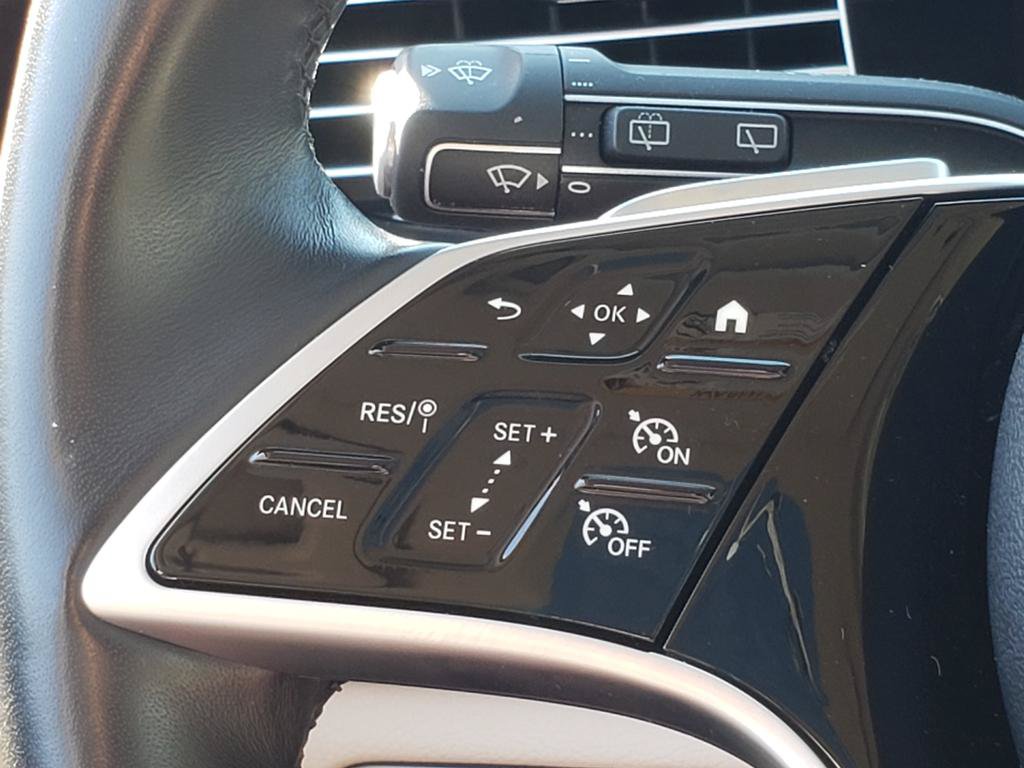 Used 2024 Mercedes-Benz GLE 450 4MATIC image 18