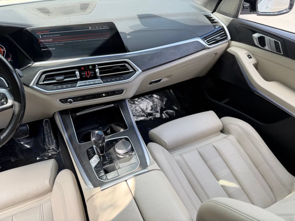 Used 2022 BMW X5 xDrive40i w/ M Sport Package AWD/4WD image 42