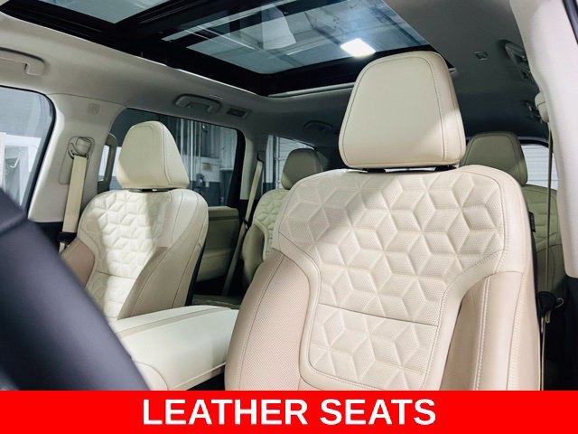 New 2026 Nissan Armada Platinum AWD/4WD image 3