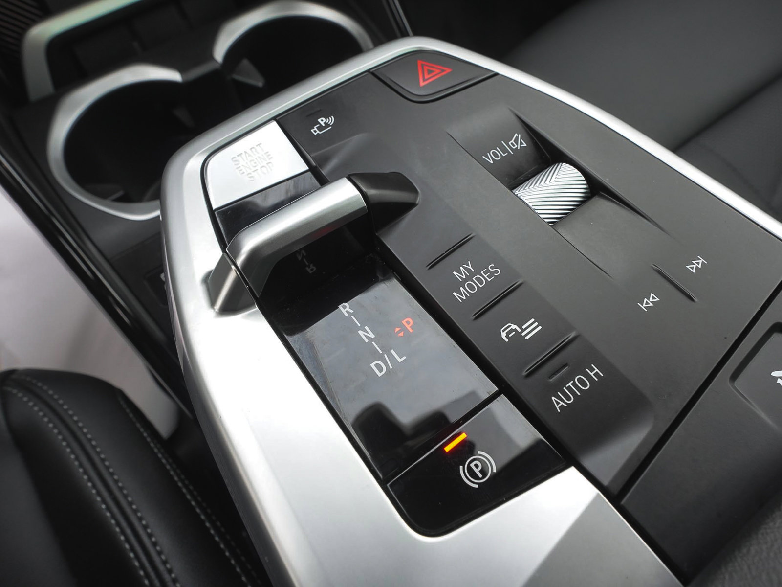 Used 2025 BMW X2 xDrive28i image 26