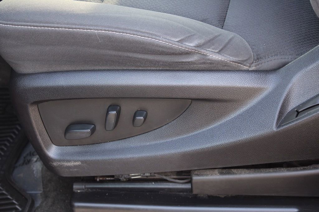 Used 2018 GMC Sierra 1500 SLE w/ SLE Value Package image 16