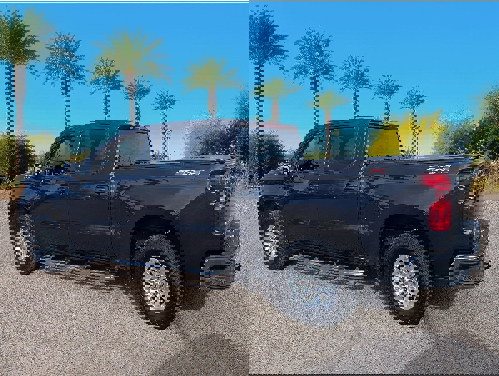 Used 2023 Chevrolet Silverado 1500 LT image 3