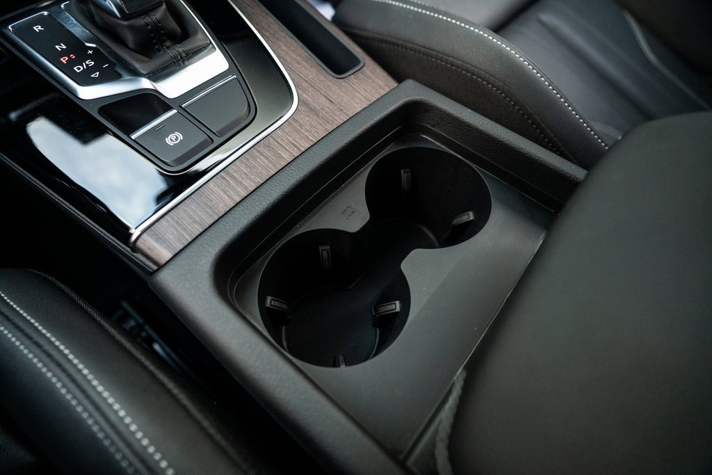 Used 2023 Audi Q5 2.0T Premium w/ Convenience Package image 34