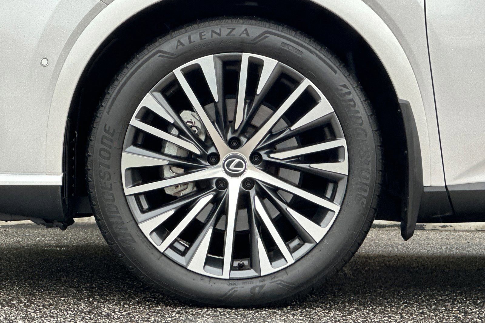 Certified 2024 Lexus RX 350 Premium Plus image 30