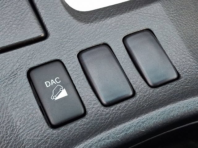 Used 2007 Toyota 4Runner SR5 AWD/4WD image 27