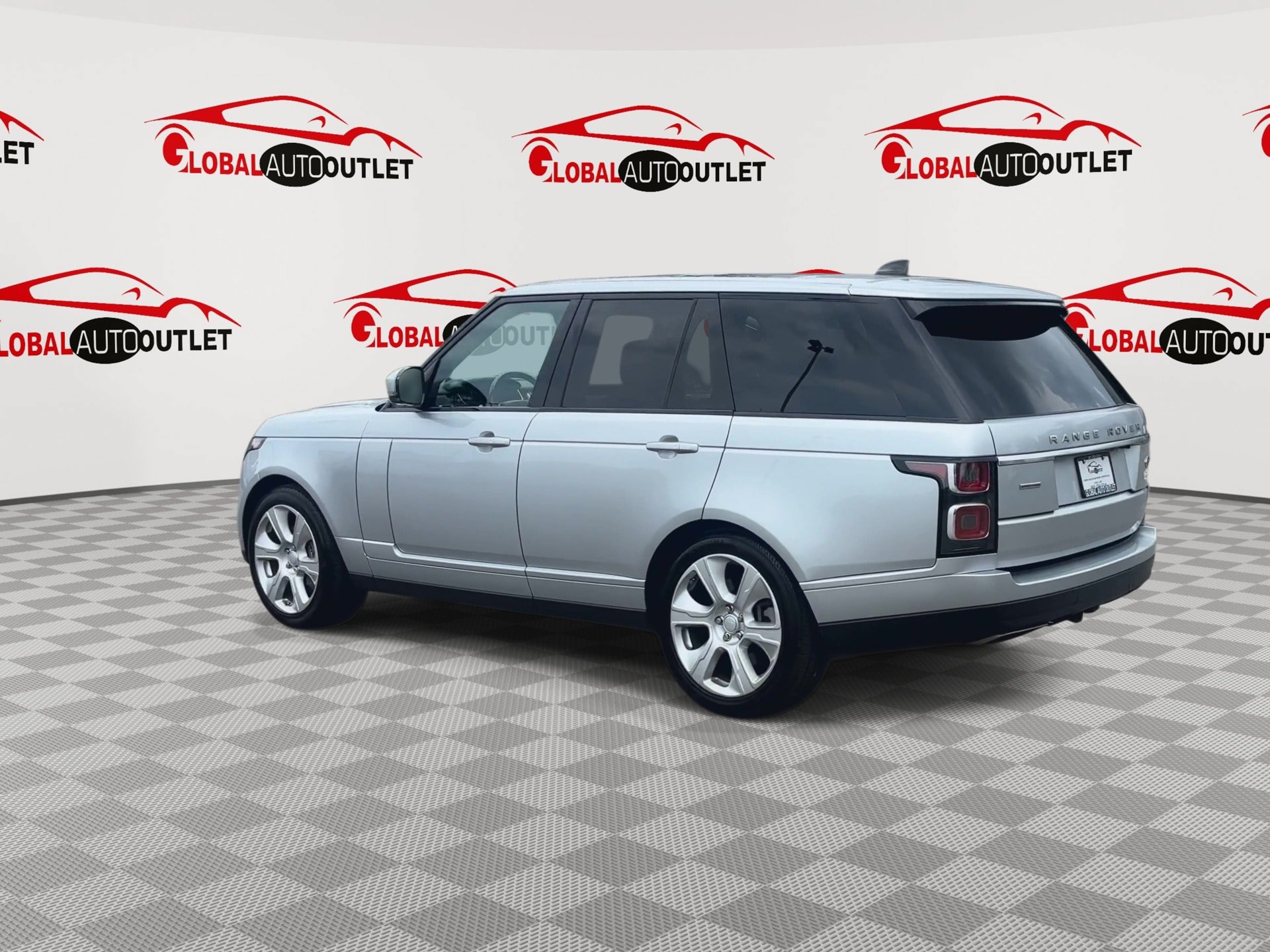 Used 2018 Land Rover Range Rover Supercharged AWD/4WD image 6