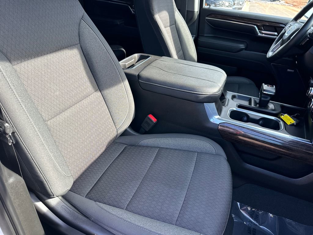 Used 2024 GMC Sierra 1500 Elevation w/ Preferred Package image 13