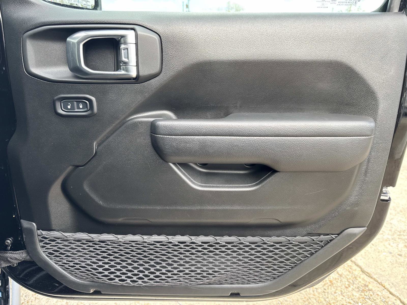 Used 2022 Jeep Wrangler Unlimited Sport image 13