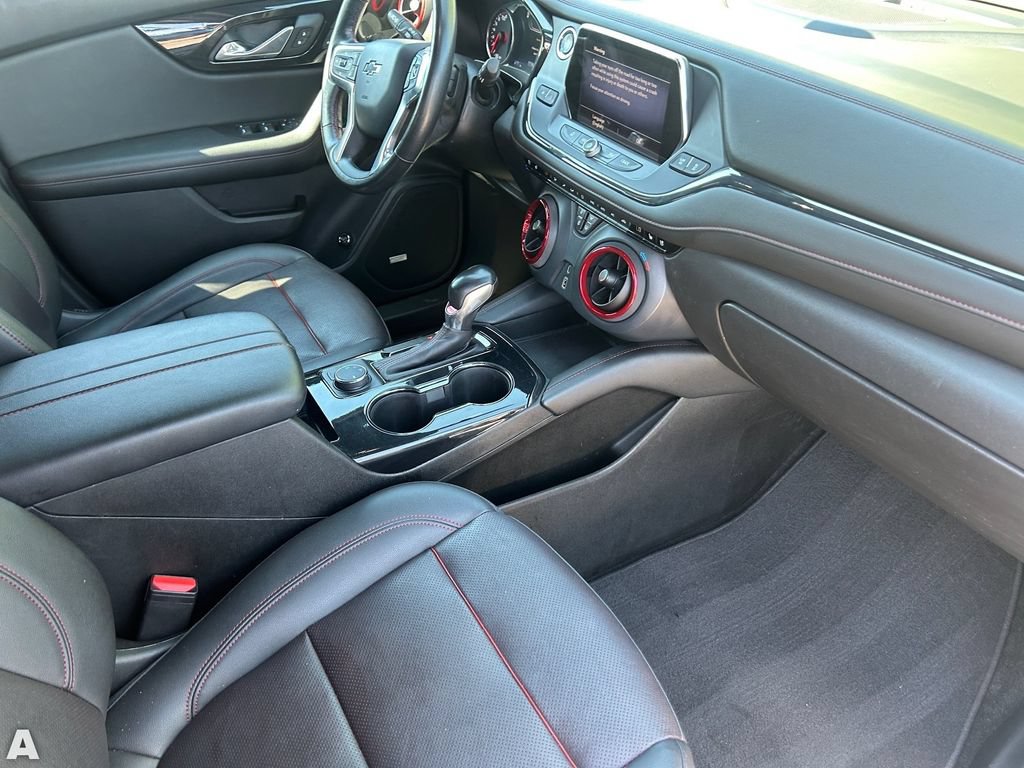 Used 2021 Chevrolet Blazer RS w/ Enhanced Convenience Package FWD image 13