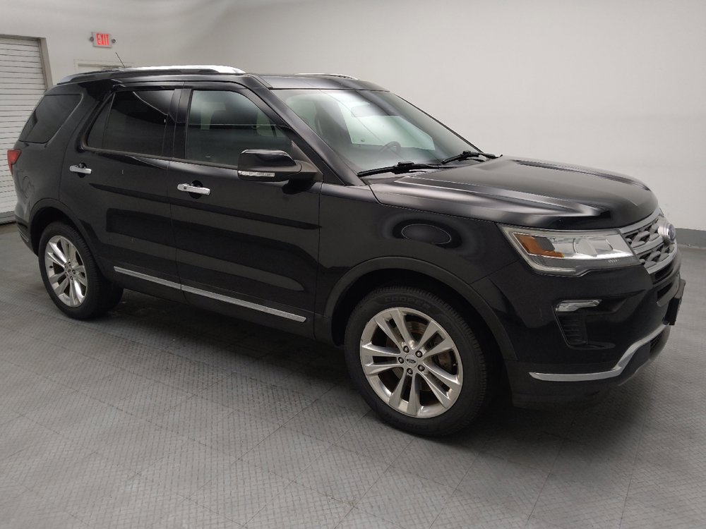 Used 2019 Ford Explorer Limited w/ Ford Safe & Smart Package image 11