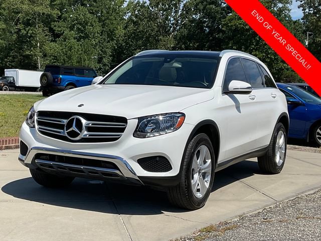 Used 2018 Mercedes-Benz GLC 300 GLC 300 w/ Premium Package image 3