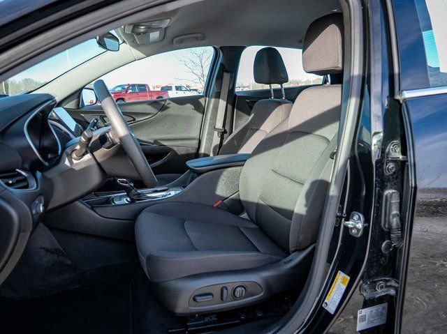 Used 2025 Chevrolet Malibu LT image 20