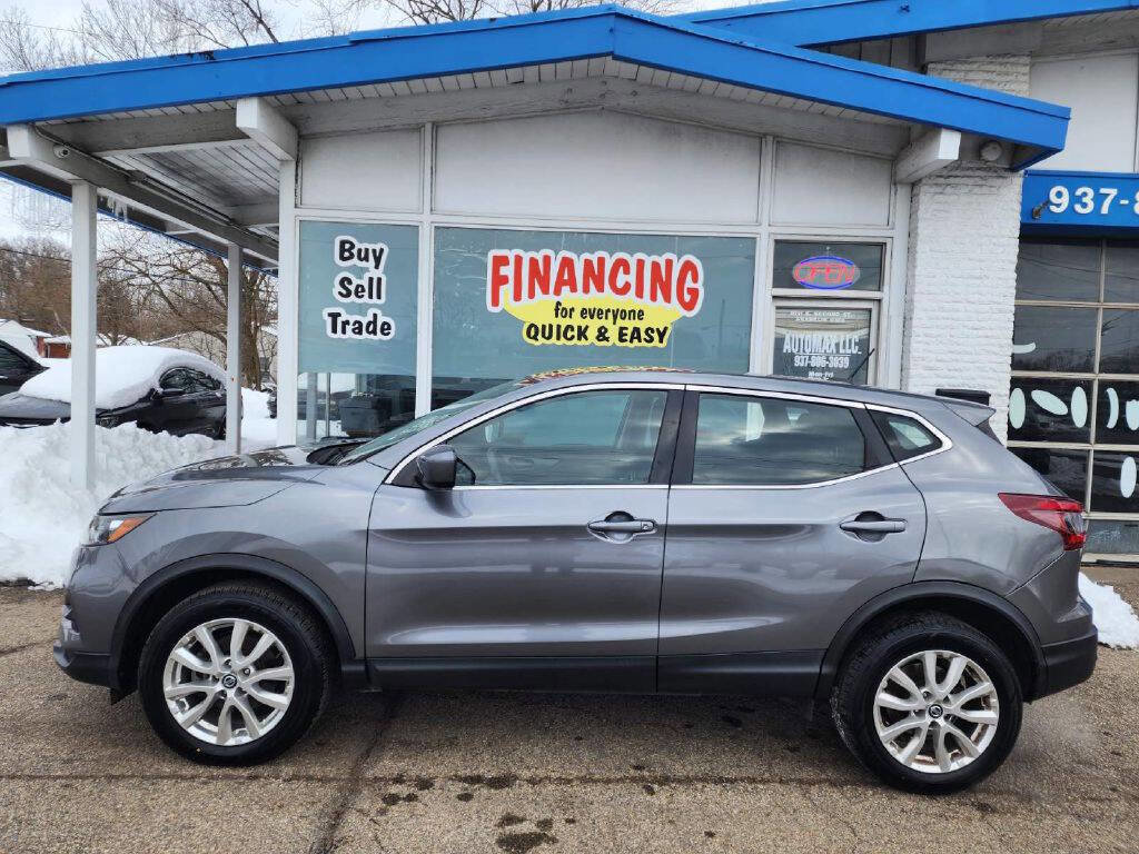 Used 2021 Nissan Rogue Sport S image 2