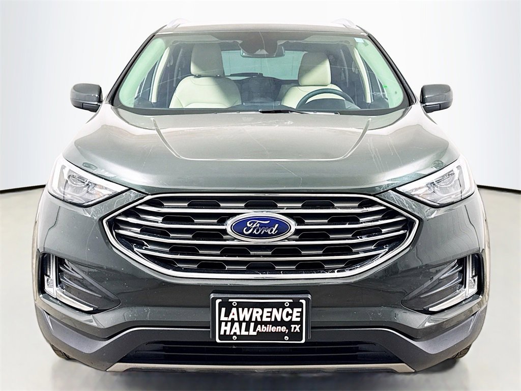 Used 2022 Ford Edge SEL w/ Convenience Package image 2