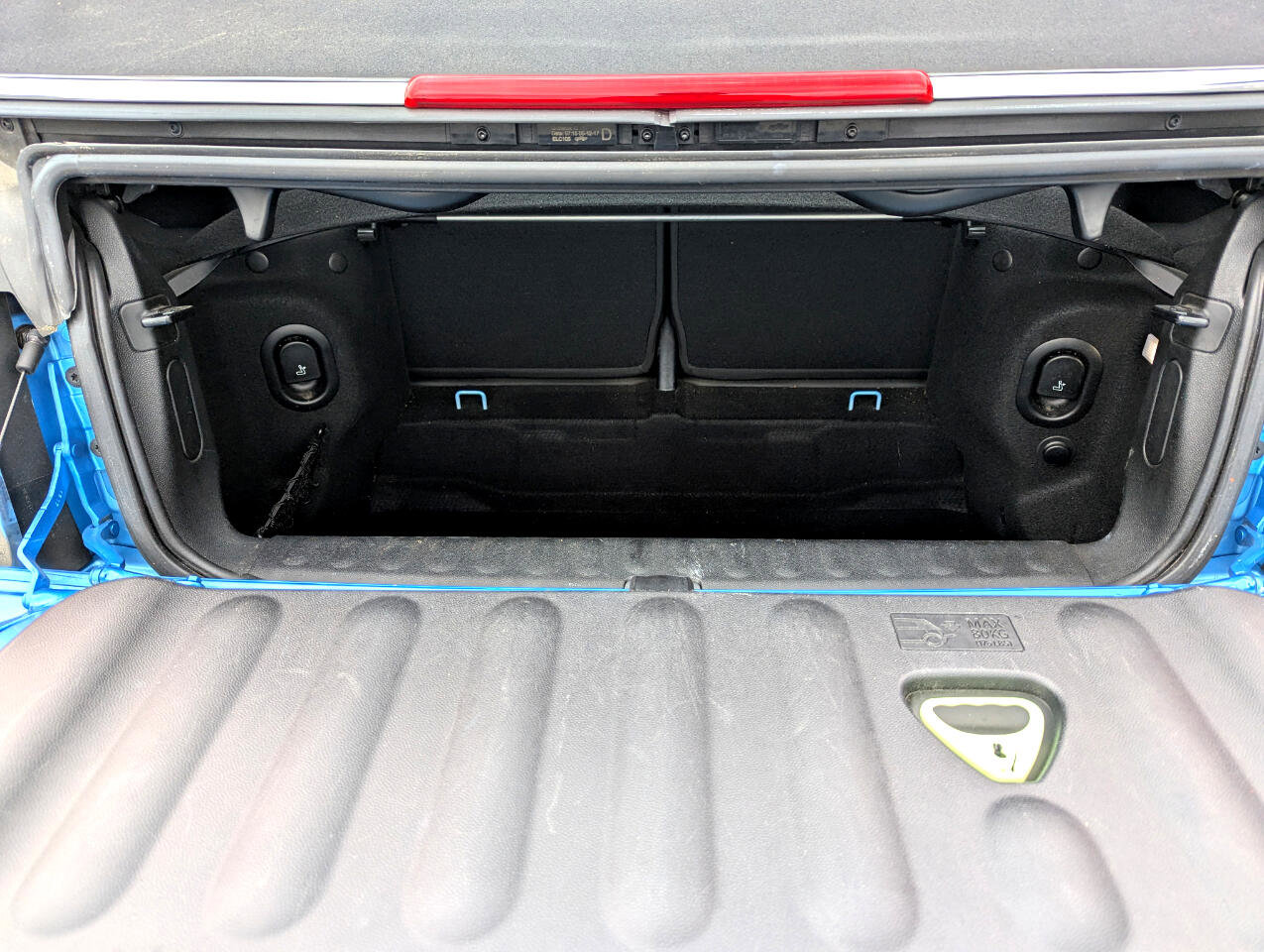 Used 2018 MINI Cooper Convertible image 38