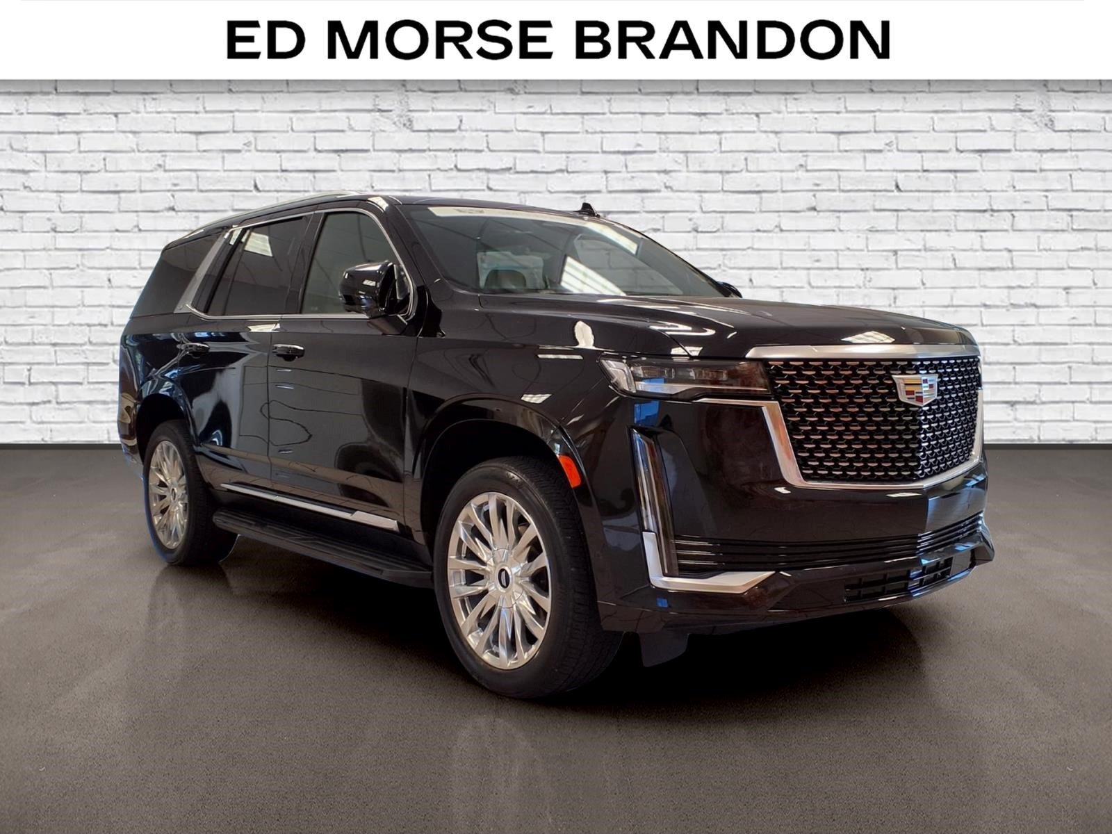 Certified 2023 Cadillac Escalade Premium Luxury RWD image 6