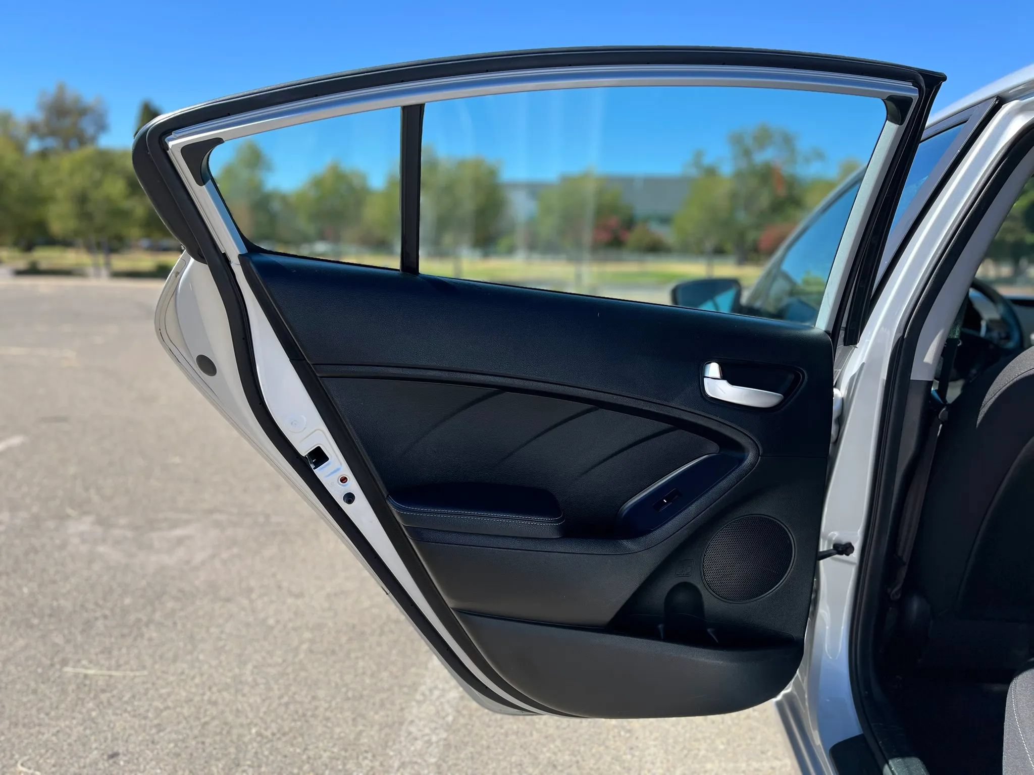 Used 2018 Kia Forte LX FWD image 12