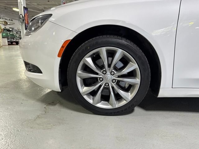 Used 2015 Chrysler 200 S w/ Navigation & Sound Group I AWD/4WD image 12