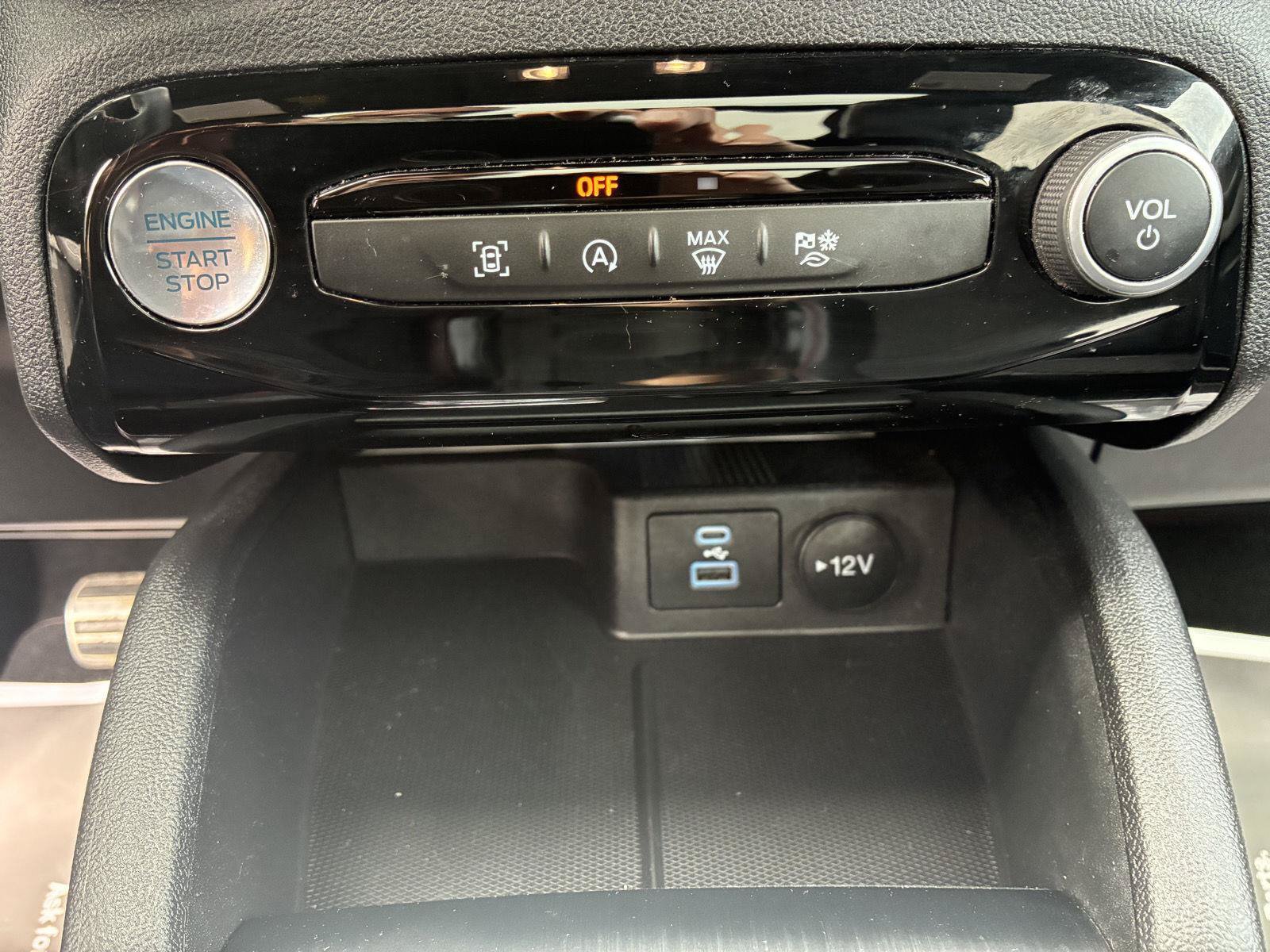 Used 2023 Ford Escape ST-Line w/ Tech Pack #1 AWD/4WD image 26
