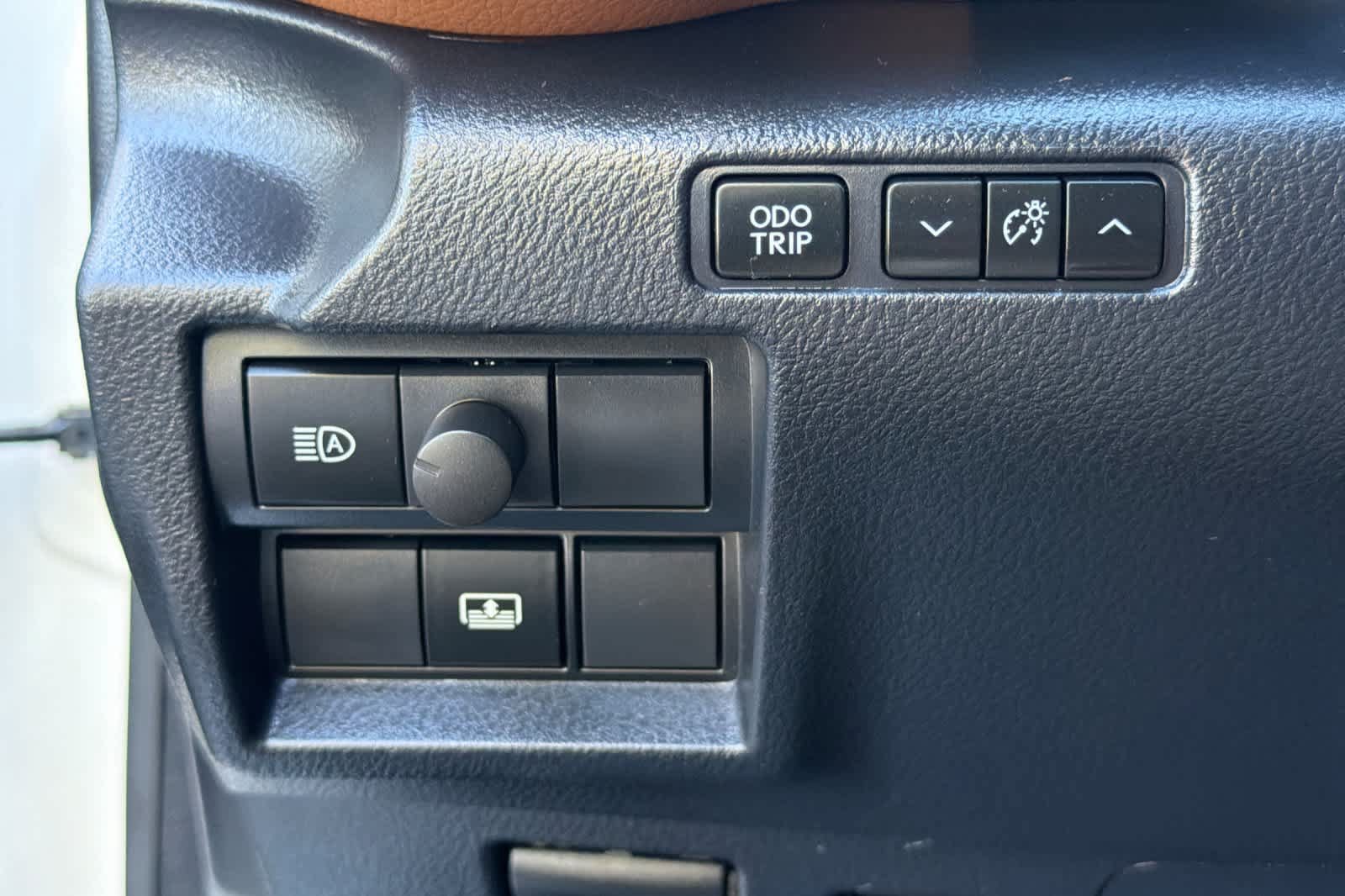 Used 2023 Lexus IS 300 AWD w/ Premium Package image 30
