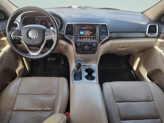 Used 2017 Jeep Grand Cherokee Limited w/ Luxury Group II AWD/4WD image 9