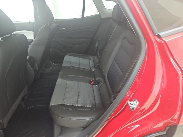 New 2026 Chevrolet Trax LT w/ Driver Confidence Package FWD image 9