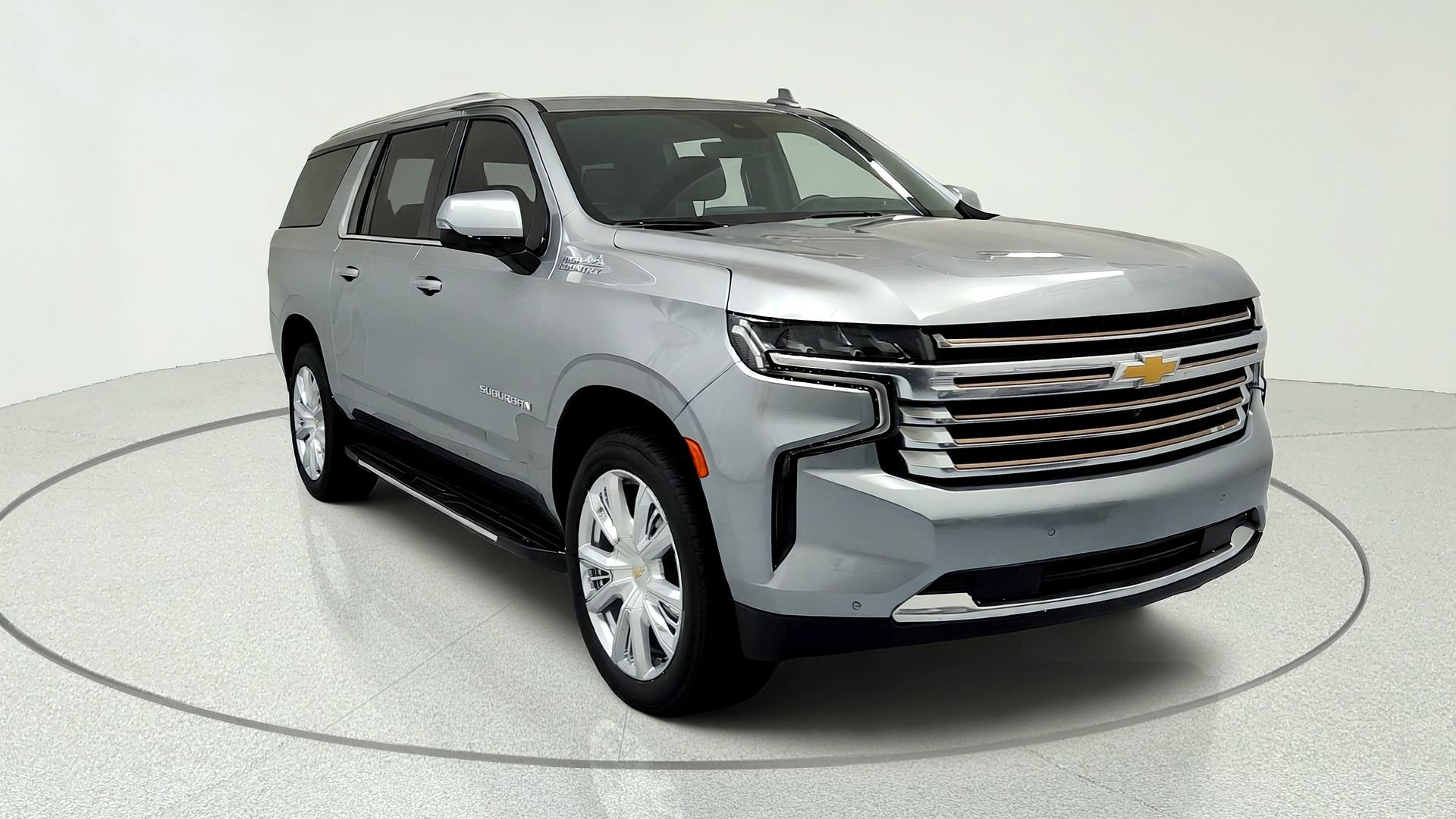 Used 2023 Chevrolet Suburban High Country AWD/4WD image 7