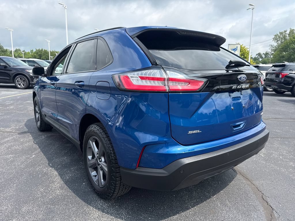 Used 2024 Ford Edge SEL w/ Sport Appearance Package AWD/4WD image 8