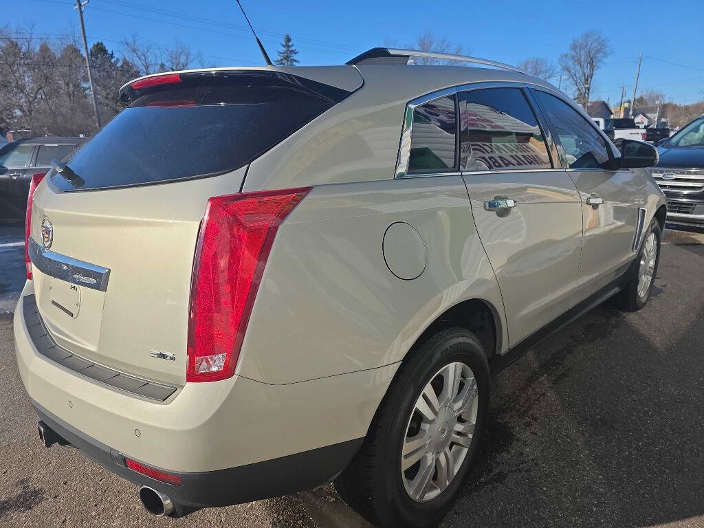 Used 2014 Cadillac SRX Luxury w/ Driver Assist Package FWD image 4