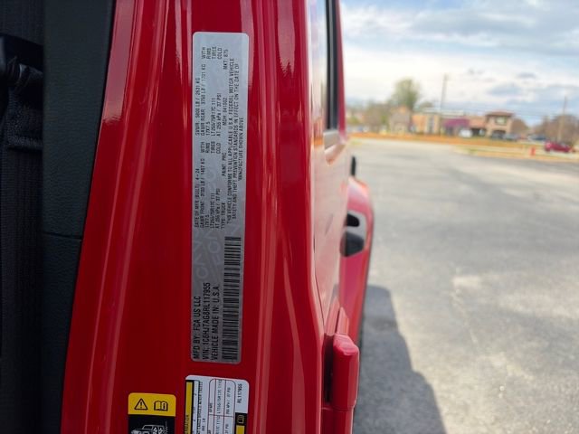 Used 2024 Jeep Gladiator Sport AWD/4WD image 33