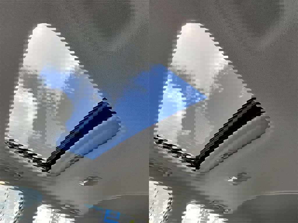 New 2026 Hyundai Venue SEL image 14