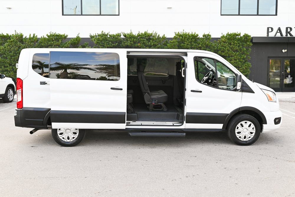Used 2022 Ford Transit 350 XLT image 8