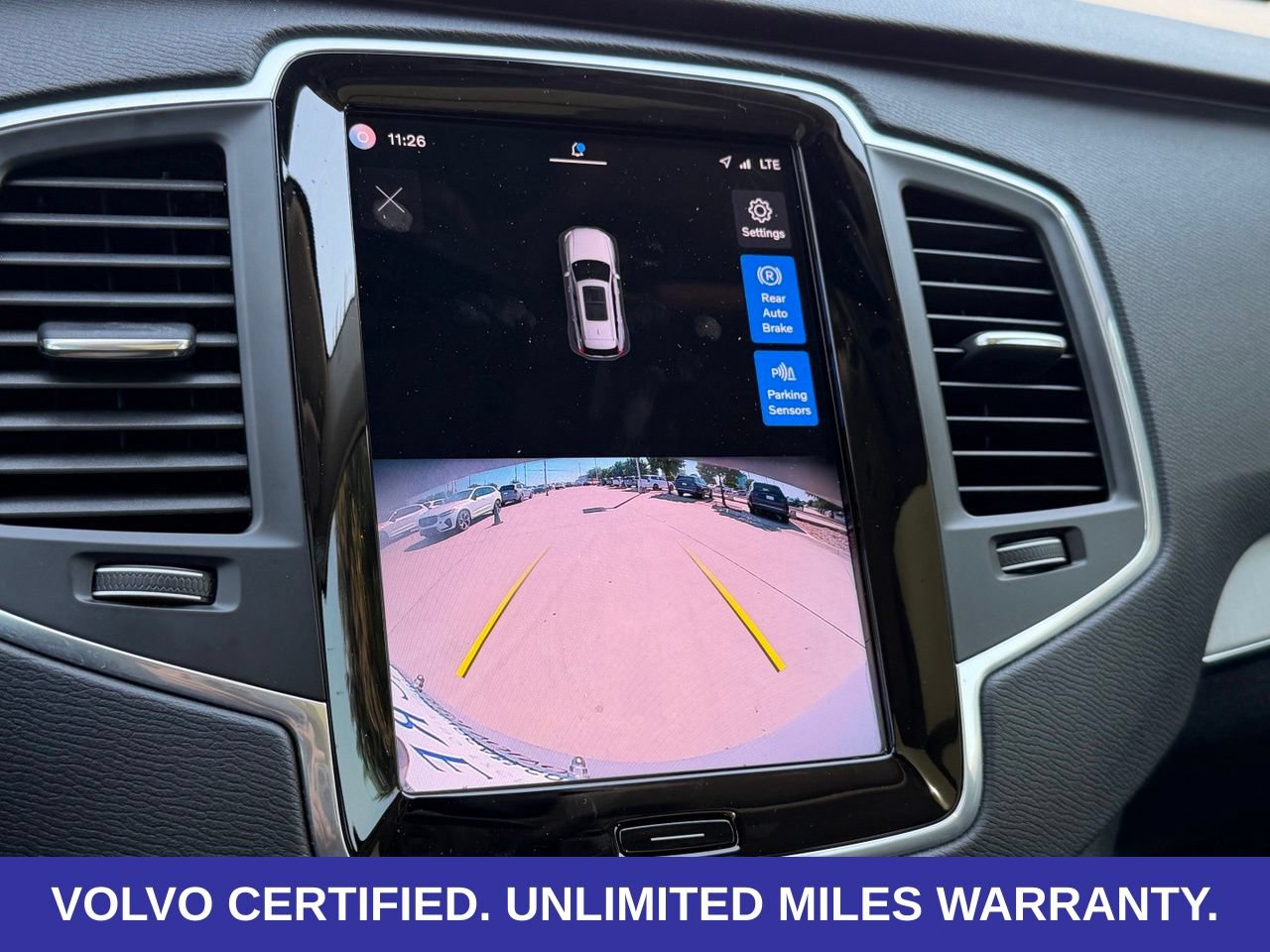 Certified 2023 Volvo XC90 B5 Core w/ Climate Package AWD/4WD image 24