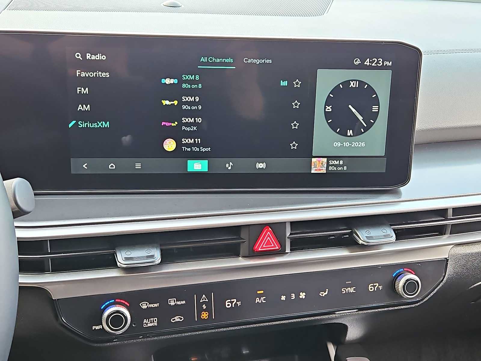 Certified 2025 Kia Sorento S FWD image 25