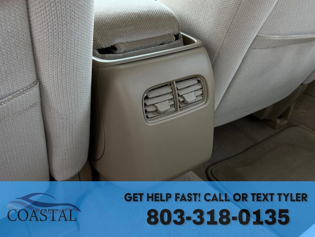 Used 2011 Buick Lucerne CX image 21