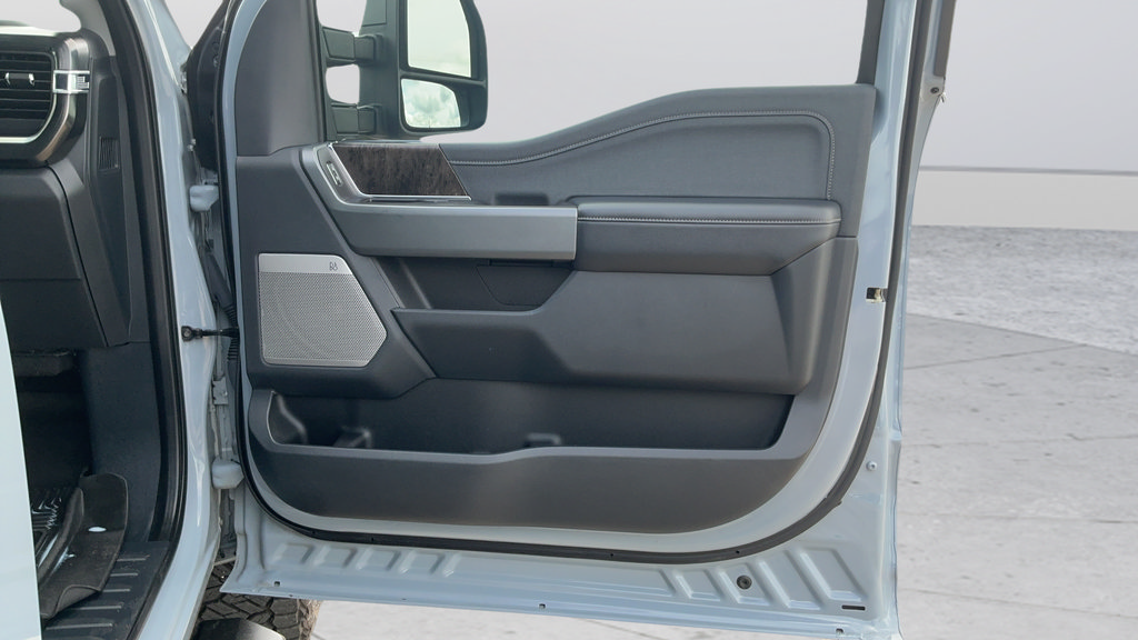 Used 2024 Ford F250 4x4 Crew Cab Super Duty image 22