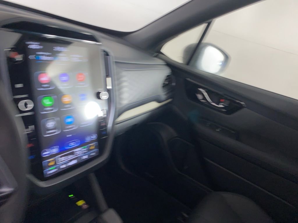 Certified 2025 Subaru Forester Limited image 21