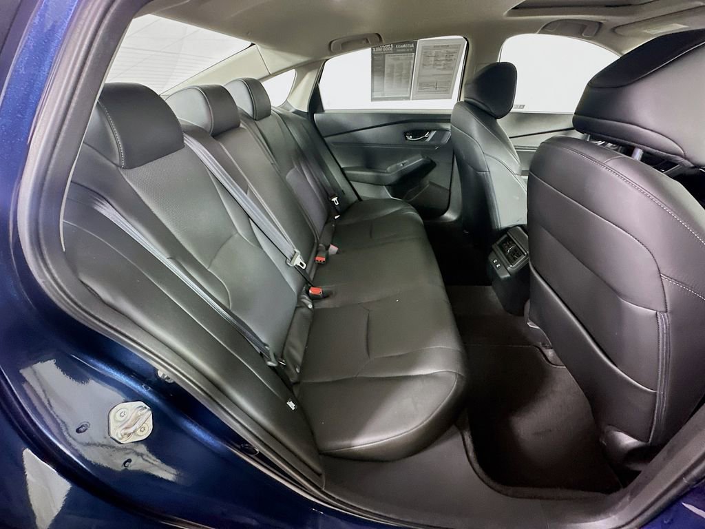 Used 2023 Honda Accord EX-L image 11