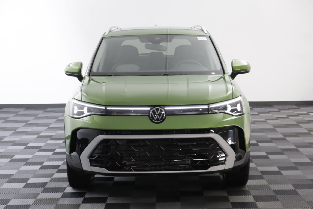 New 2027 Volkswagen Taos SEL AWD/4WD image 25