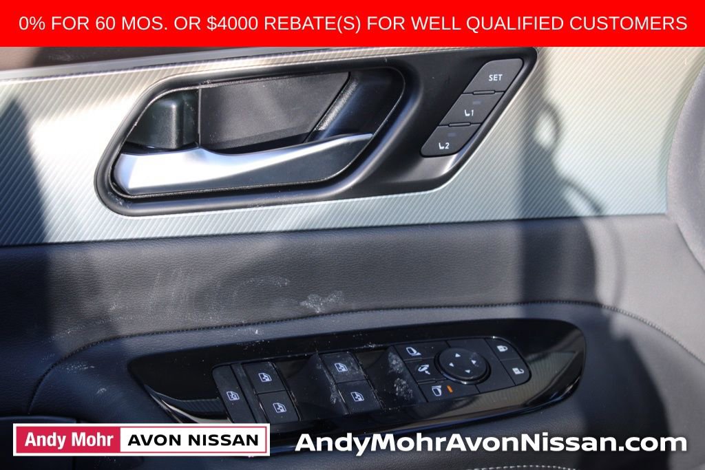 New 2026 Nissan Murano Platinum image 13